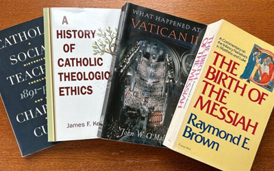 A READING LIST FOR SEMINARIANS AND OTHER CATHOLIC CONSERVATIVES 