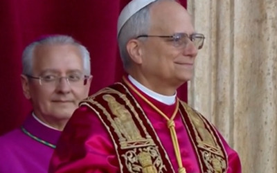 CHICAGO NATIVE CARDINAL PREVOST ELECTED POPE, TAKES NAME LEO XIV