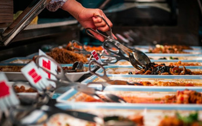 IN A TIME OF CULTURE WARS, MAYBE WE’RE ALL CAFETERIA CATHOLICS